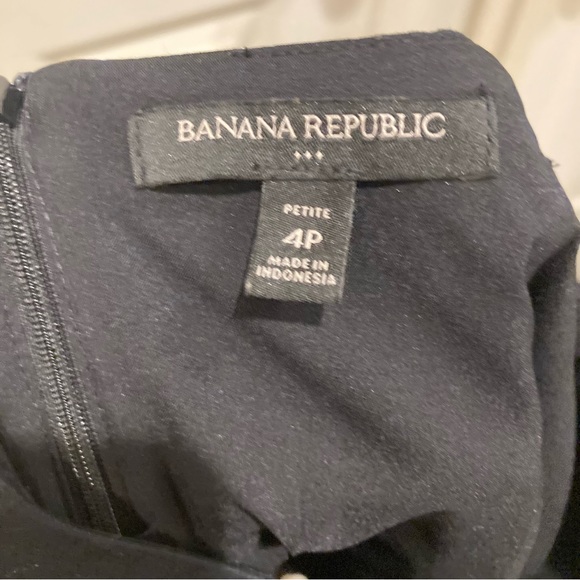 Banana Republic Linen-Cotton Button Midi Skirt - Picture 3 of 4